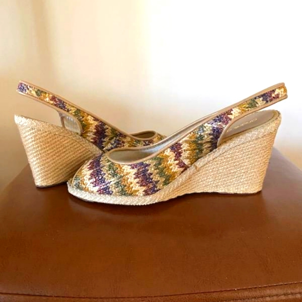 Andre Assous wedge espadrille, size 11